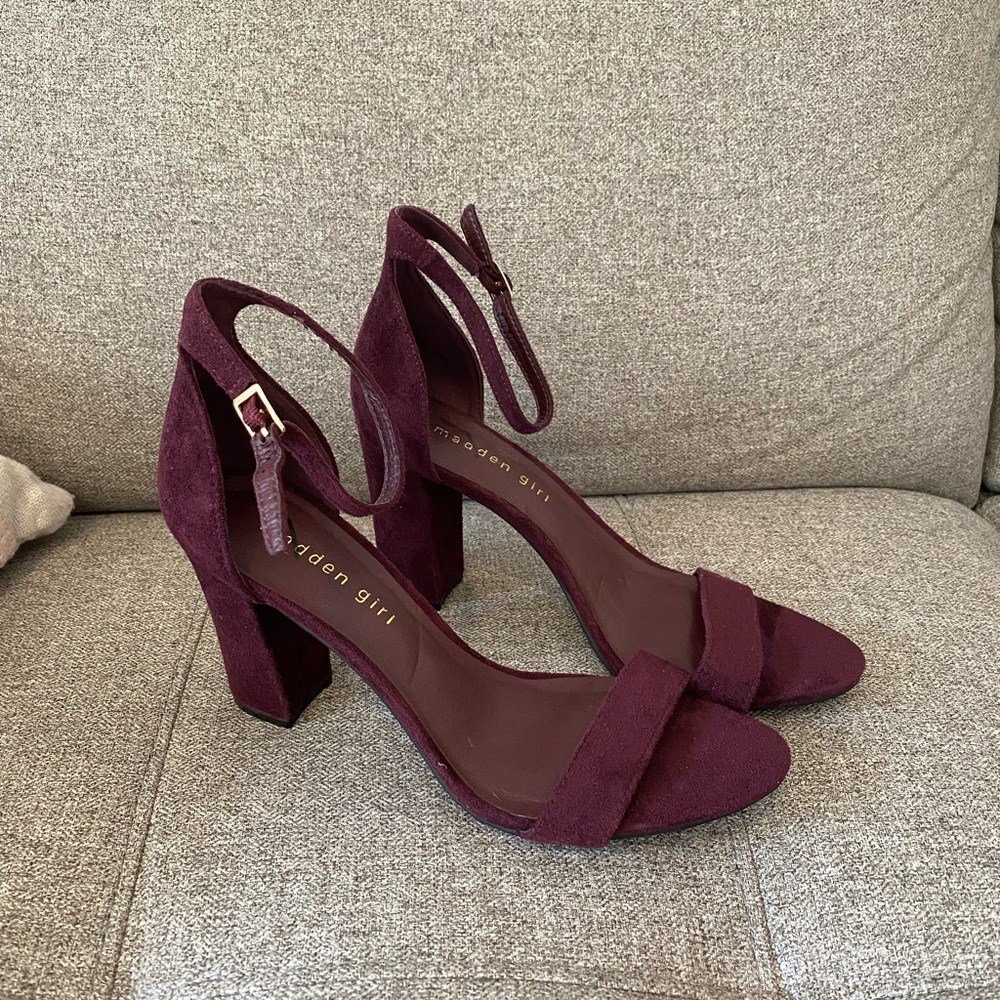 Madden Girl Purple Velvet Heels - size 7.5